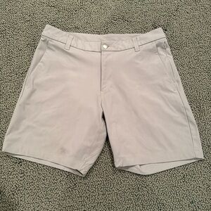 Lululemon Men’s ABC shorts Seal gray size 30 waist 7” inseam